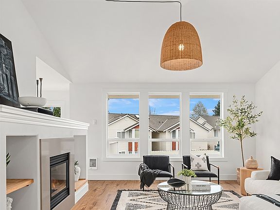 5th image of 800 96th Avenue NE #i201