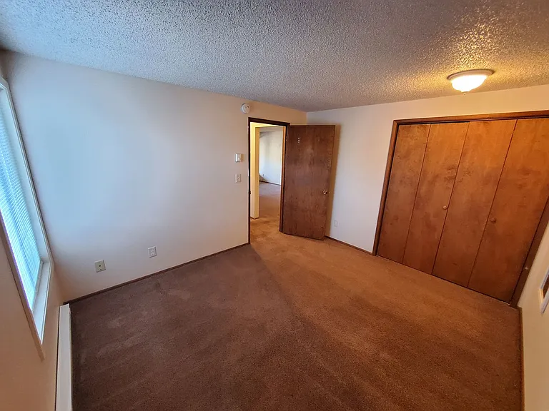 14th Street Apartments — Photo 12