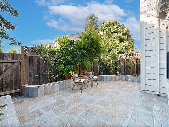 5th image of 2789 Sierra Village Ct