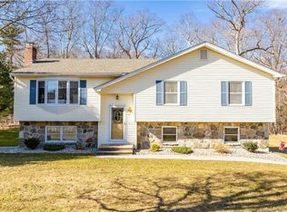 57 Buena Vista Dr, East Hartford, CT 06118