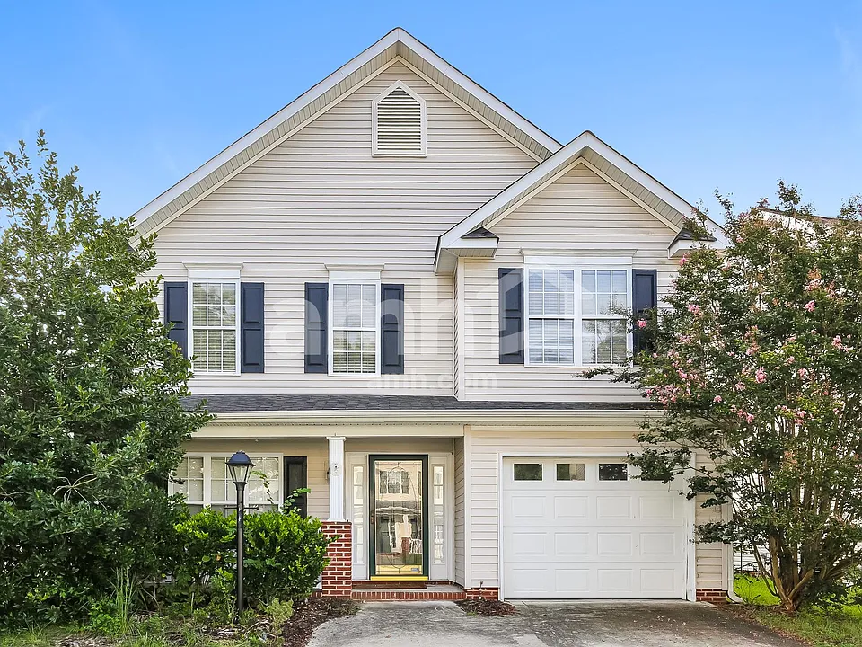 6076 Birkdale Dr