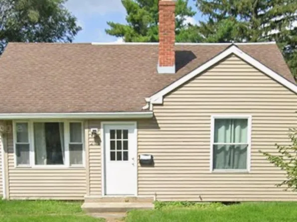 206 Van Buren STREET, Elkhorn, WI 53121