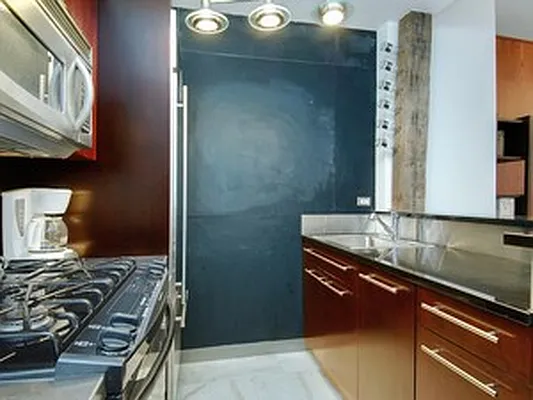 Sold by Citi Habitats | media 11