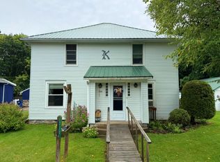 230 W Church St, Remus, MI 49340