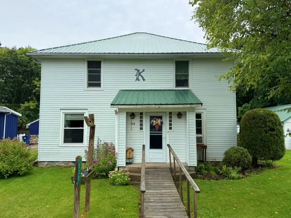 230 W Church St, Remus, MI 49340