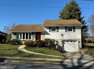 415 Fitzpatrick Ln, York, PA 17406