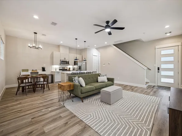 1193 W Tidwell Rd, Houston, TX 77091