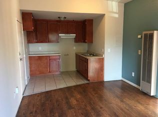 839 N Summit Ave APT 2, Pasadena, CA 91103