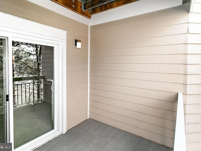 2204 Westcourt Ln #306 — Photo 16