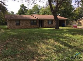 402 Gibson St, Whitehouse, TX 75791