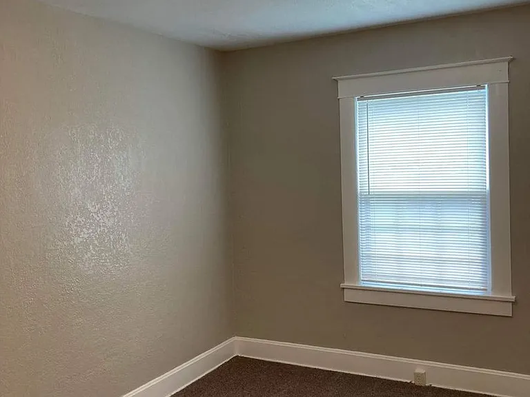 2822 Jules St — Photo 9