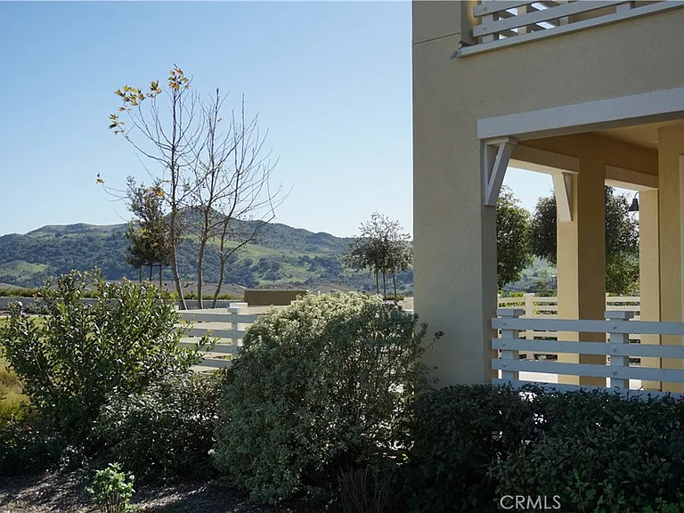 163 Patria — Photo 2