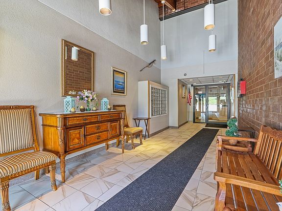2nd image of 4234 N Main St APT 208