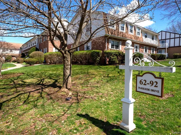 68 Parkside Drive #68, Suffern, NY 10901