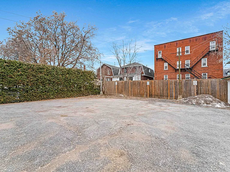 119 Hopewell Ave — Photo 26