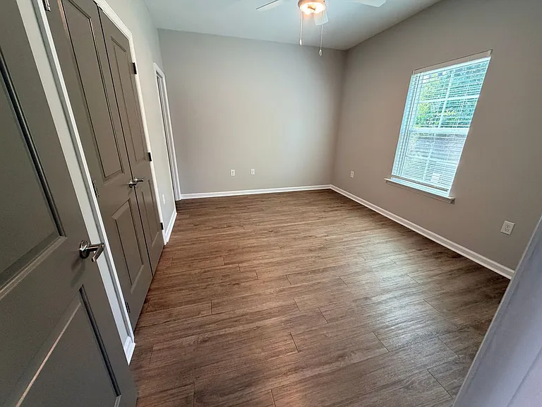 1023 W Gordon St #B3 — Photo 27