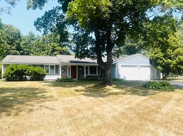 9 Bonanza Rd, Chelmsford, MA 01824