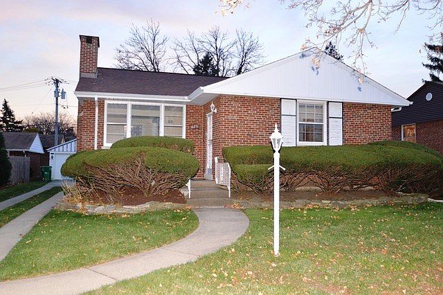 1st image of 10251 Wight St
