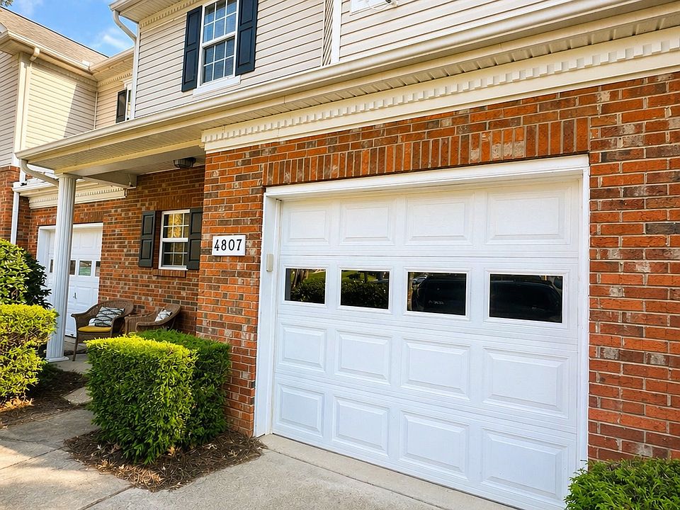 1st image of 4807 Cottage Oaks Dr