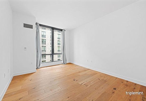 3rd image of 23 W 116th St APT 5B