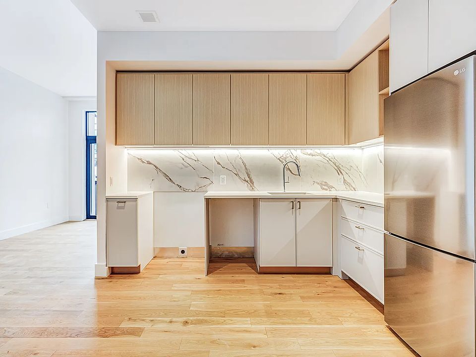 1st image of 38-27 32nd St #220