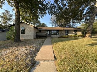 2101 Vanderbilt Ln, Austin, TX 78723