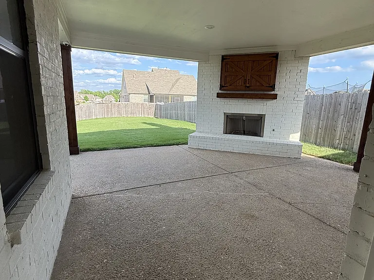 4320 John Wood Ln — Photo 8