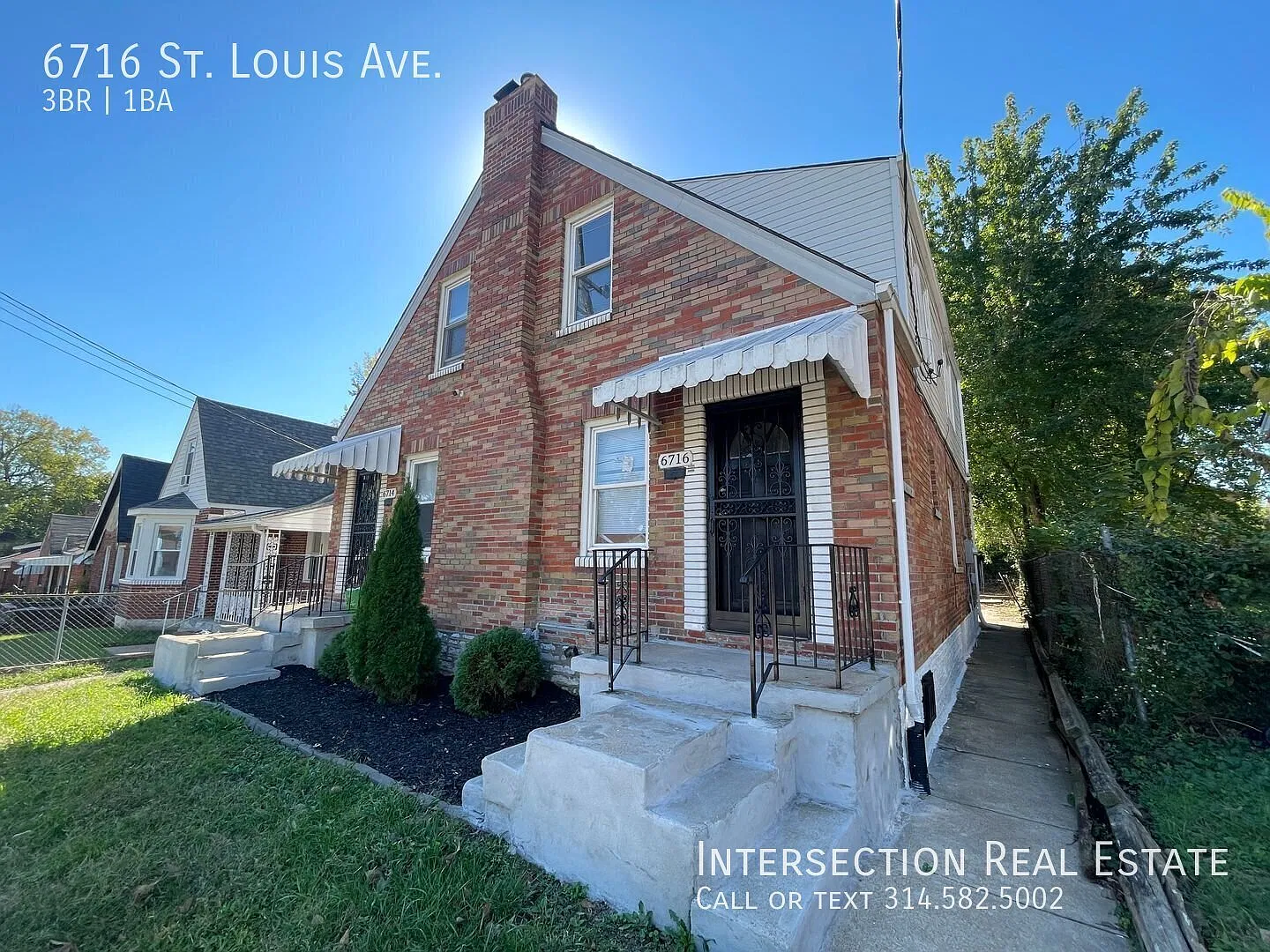 Section 8 Accepted - Spacious 3bed/1bath Townhome With Private Basement — Photo 2