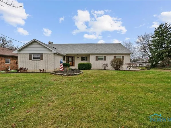 2560 Shoreland Ave, Toledo, OH 43611