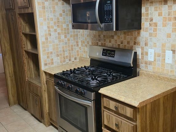4th image of 690 N Castle Rock Street Spc 11