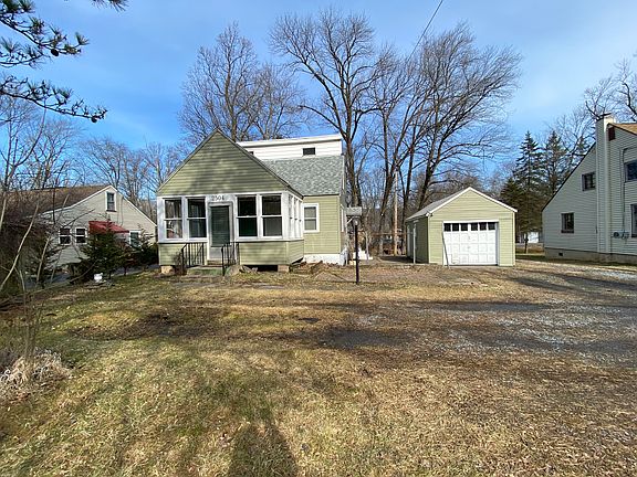 3rd image of 2504 E Scenic Dr