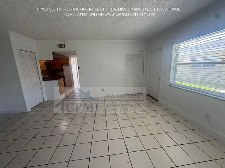 Waterford Villas - 551 Kathy Ct Margate, FL 33068 — Photo 17