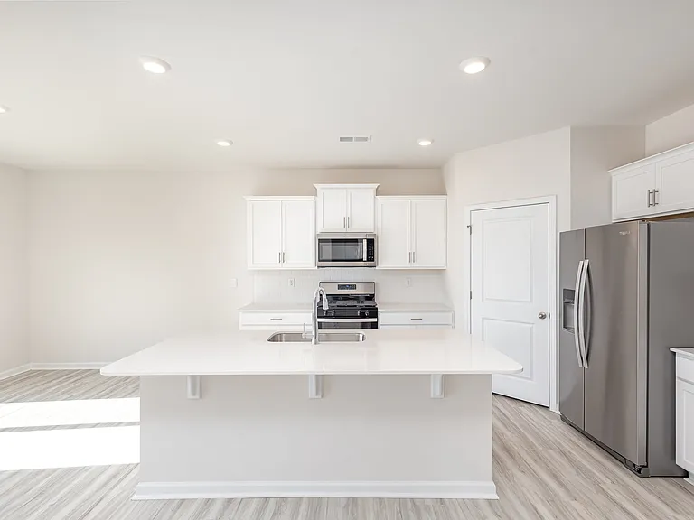 180 Giant Oak Ave — Photo 11