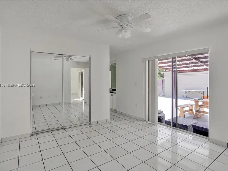 11854 SW 210th St — Photo 32