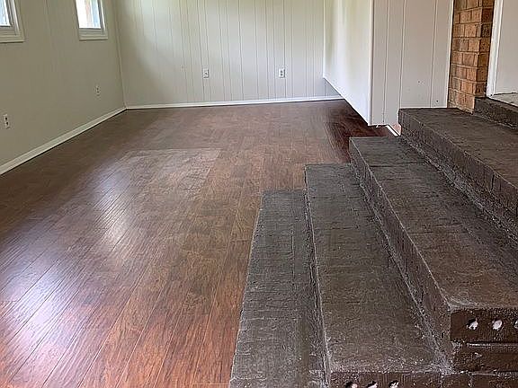 bonus room with new flooring