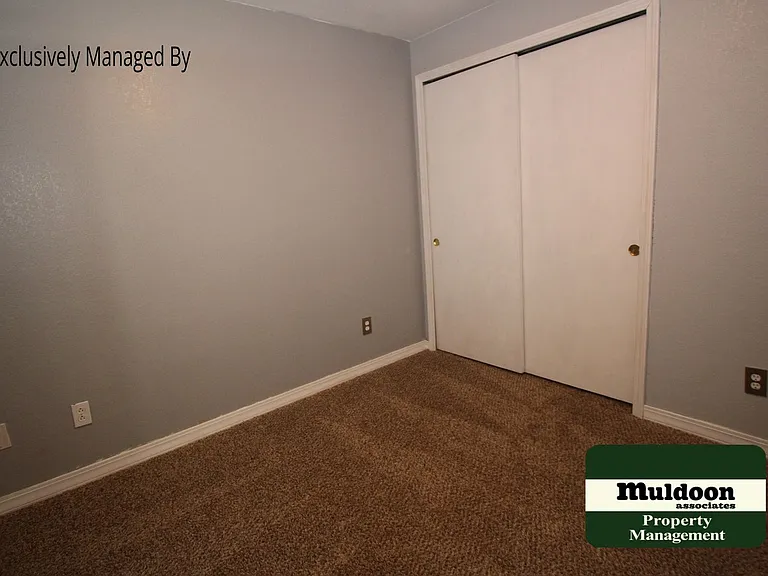 7160 Native Cir — Photo 12