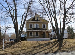 24 Rowe Ave, Portland, ME 04102