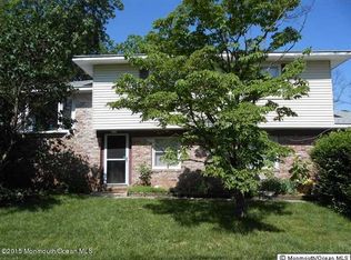 942 Park Crest Rd, Toms River, NJ 08753