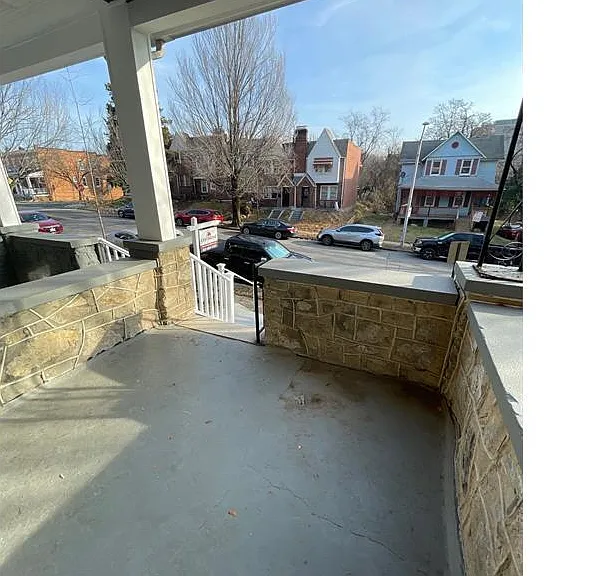 2099 N Dukeland St — Photo 10