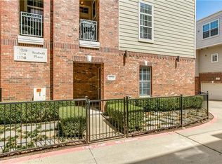 15741 Seabolt Pl #28, Addison, TX 75001