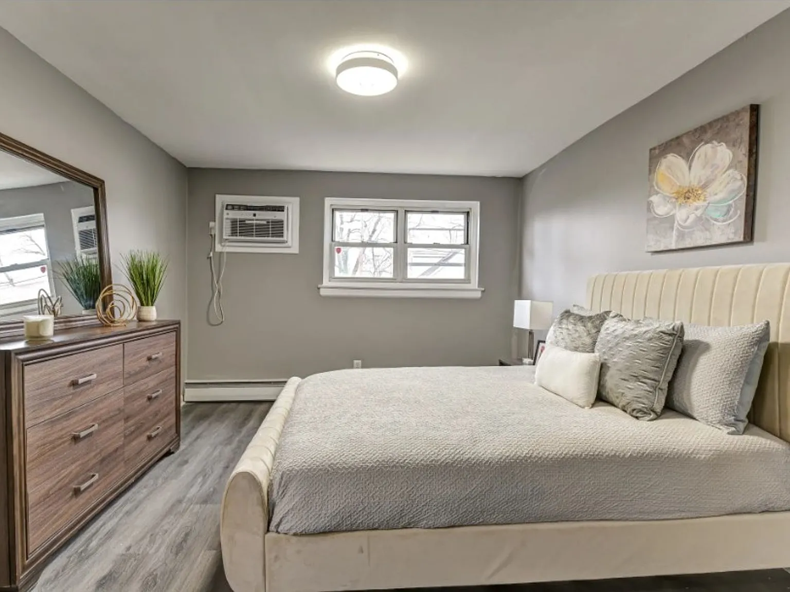 Cedar Court apartments — Photo 3
