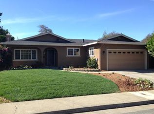 5 Blossom Dr, Watsonville, CA 95076