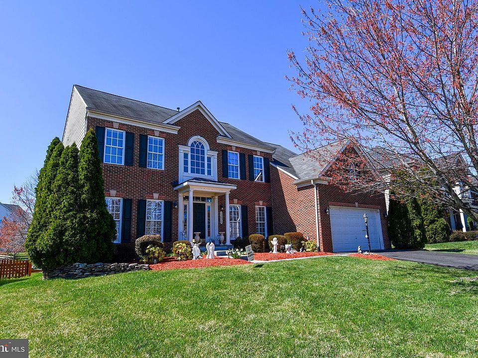 1st image of 25636 Summerall Dr