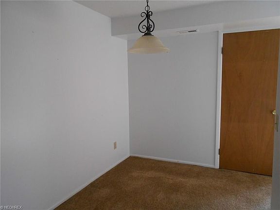 4th image of 33803 Electric Blvd
