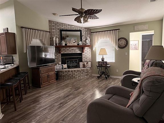5th image of 5402 SW 85th St