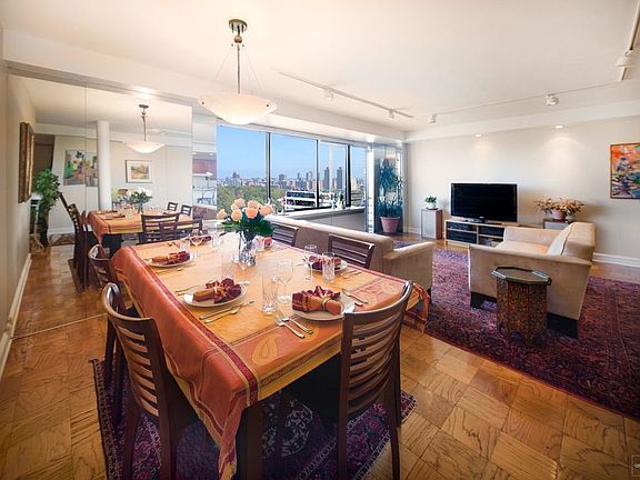 2nd image of 372 Central Park W APT 18XY