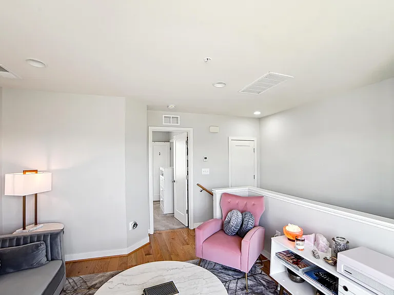 16223 Decker Pl #1 — Photo 28