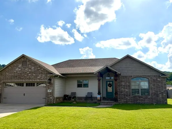 109 Promenade Cir, Russellville, AR 72801