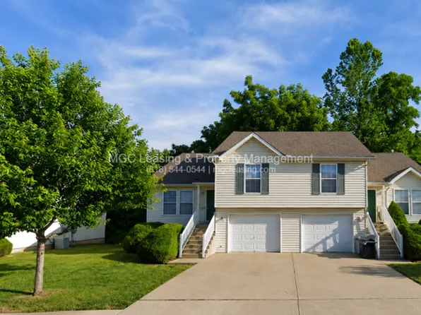 5934 NE 42nd St, Kansas City, MO 64117