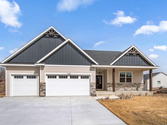 1948 Woods Point, Waconia, MN 55387